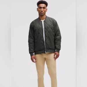 LULULEMON ABC SLIM FIT 5 POCKET  PANTS. SIZE 33X 28. KHAKI/ TAN